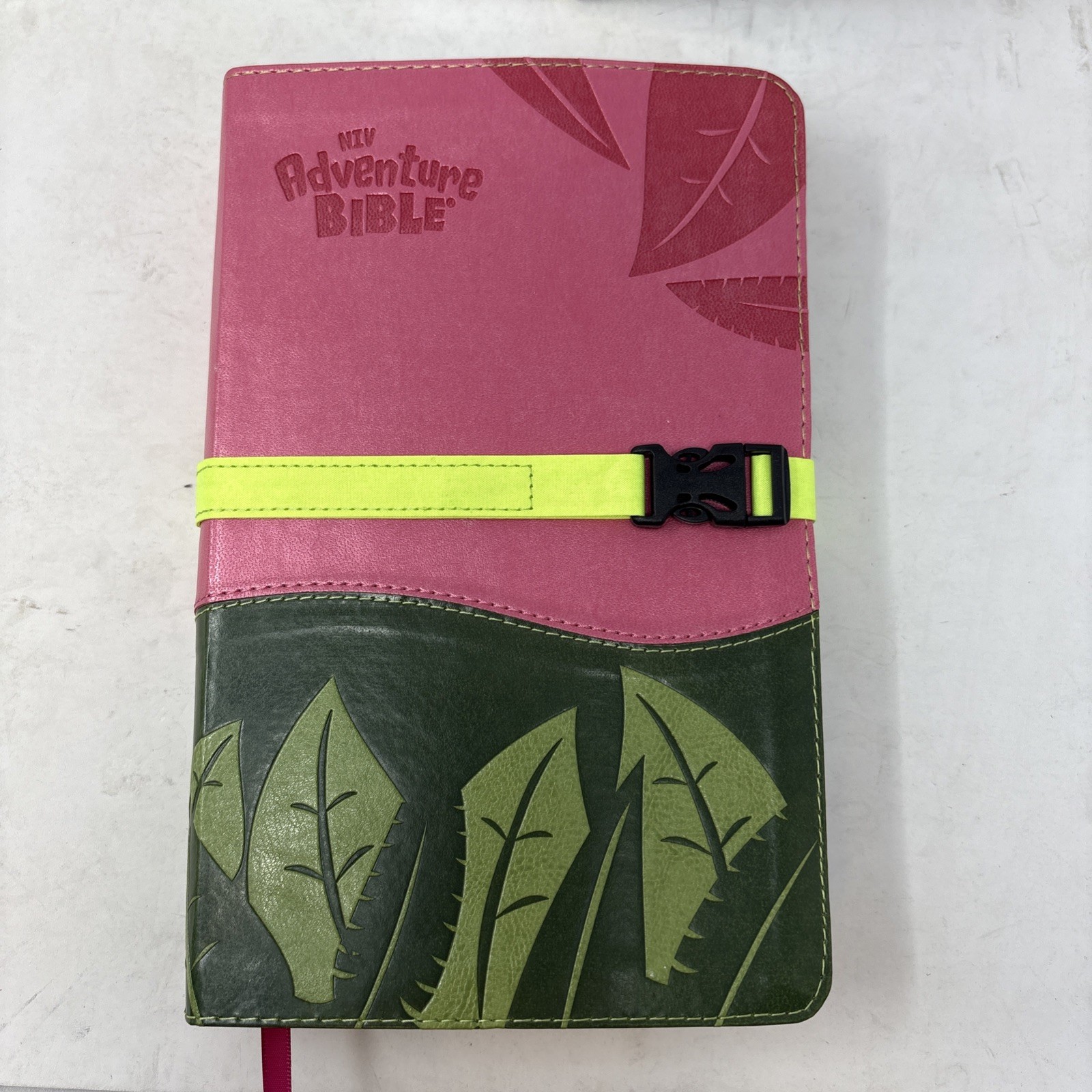 Adventure Bible Ser.: NIV, Adventure Bible, Leathersoft, Pink/Green, Full Color