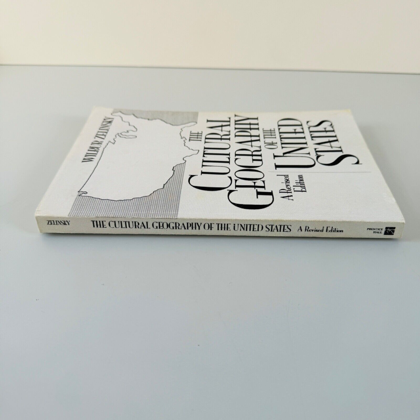 The Cultural Geography of the United States – Zelinsky (1992) Paperback Revised