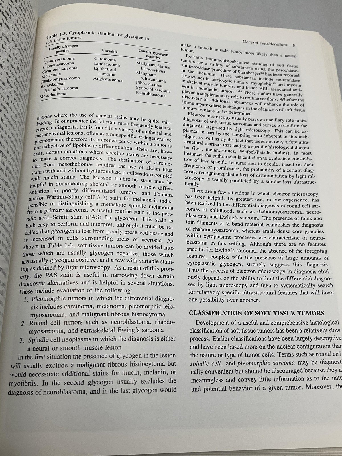 Soft Tissue Tumors Franz M. Enzinger Sharon W. Weiss Mosby Tan HC 1983