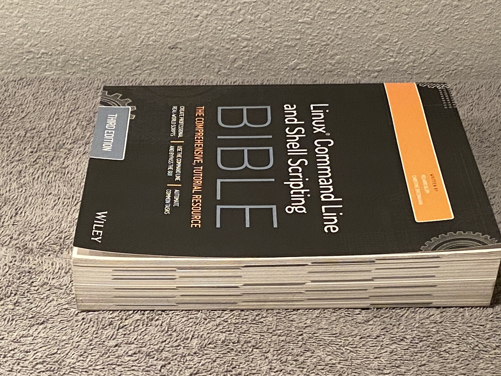 Linux Command Line and Shell Scripting Bible by Richard Blum 3rd Ed. 2015 In EUC