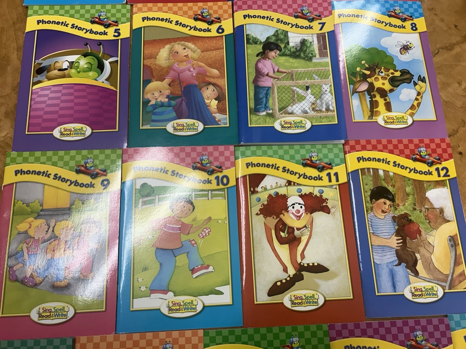 Phonetic Storybook Set 1 2 3 4 5 6 7 8 9 10 11 12 13 14 15 16 17 Pearson Books