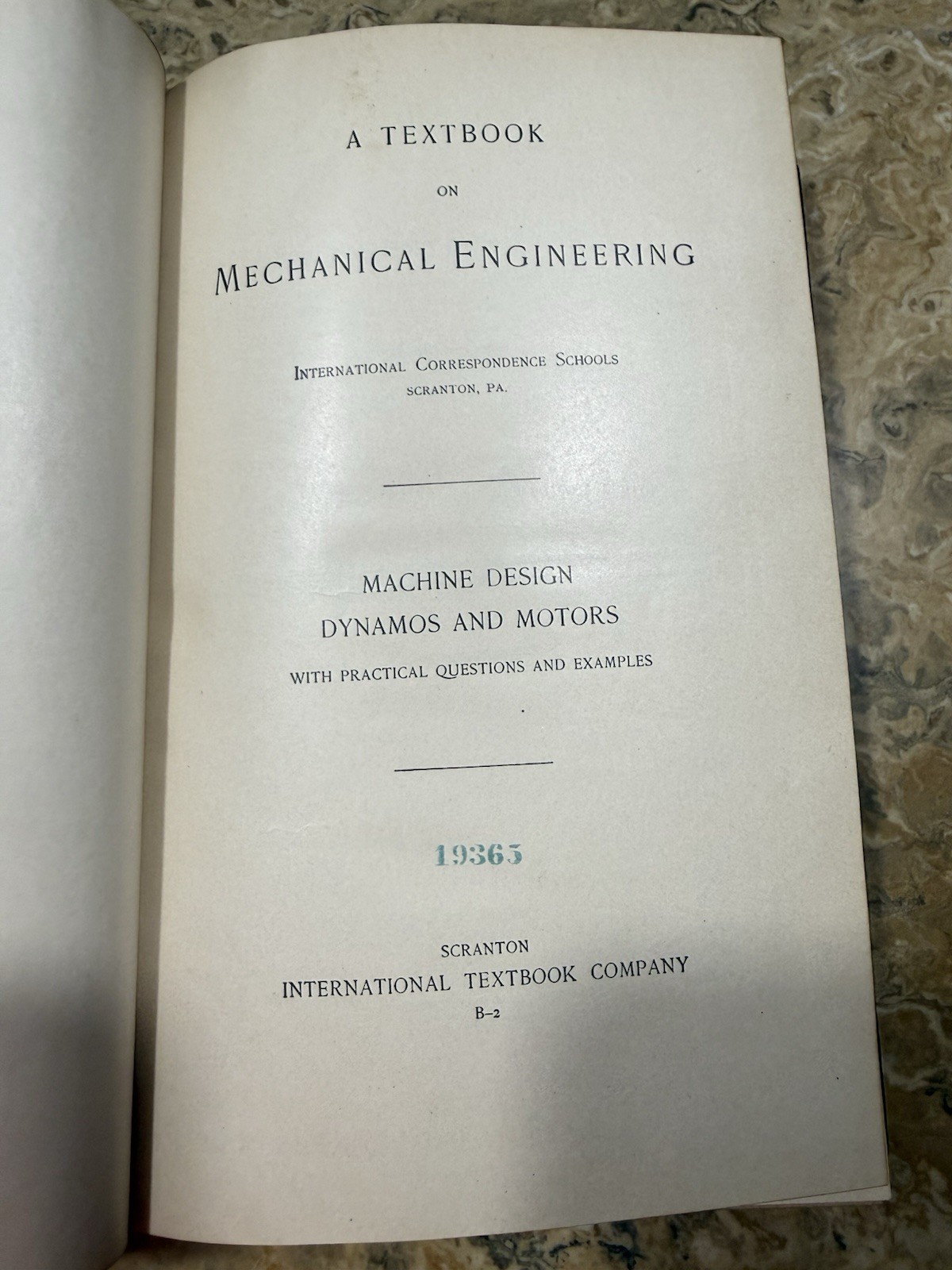 Vintage Mechanical Engineering Book Lot Of 7 HC PB Marks Handbook Mechanics