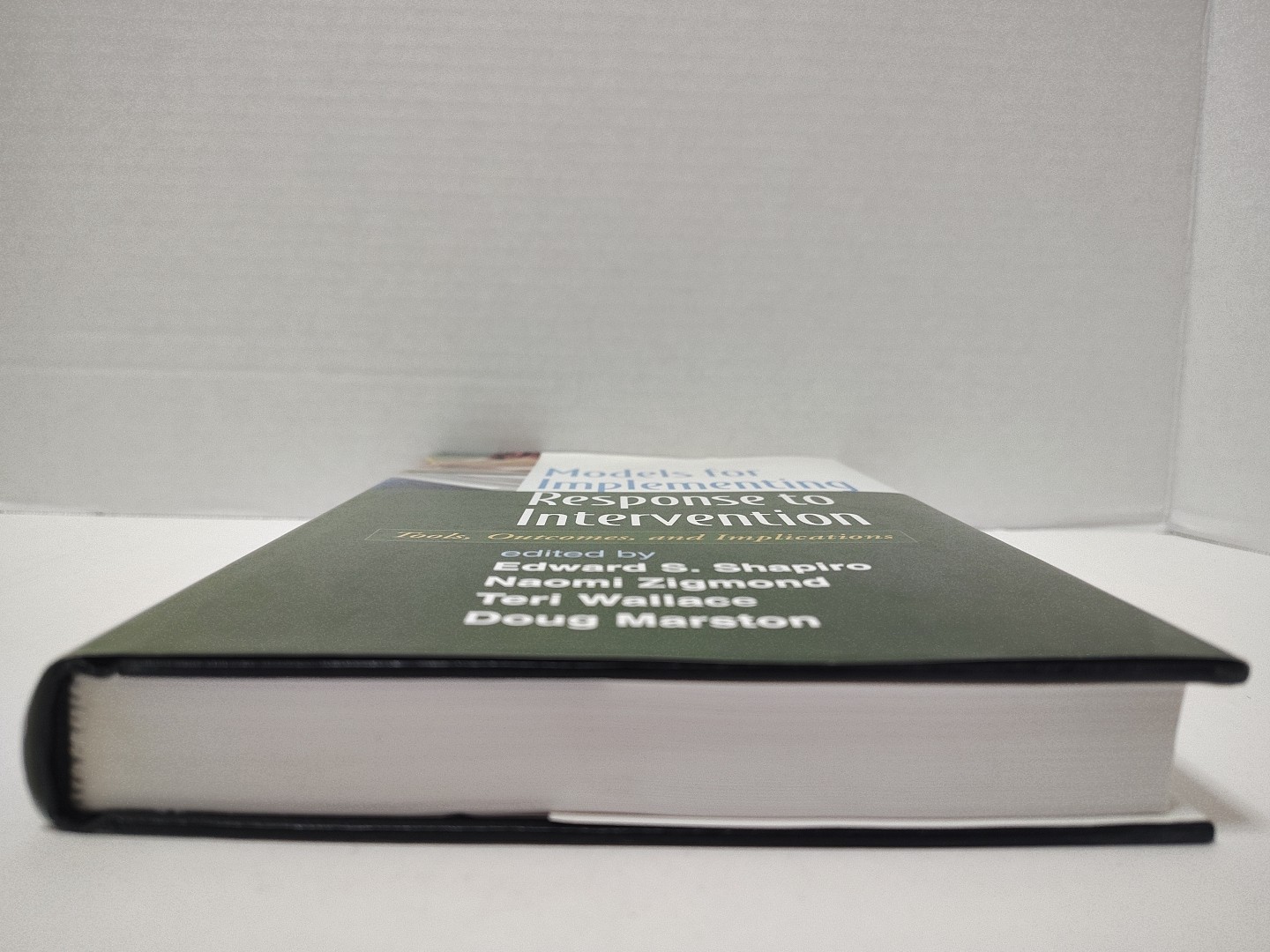 MODELS FOR IMPLEMENTING RESPONSE TO INTERVENTION Edited by Edwards S. Shapiro