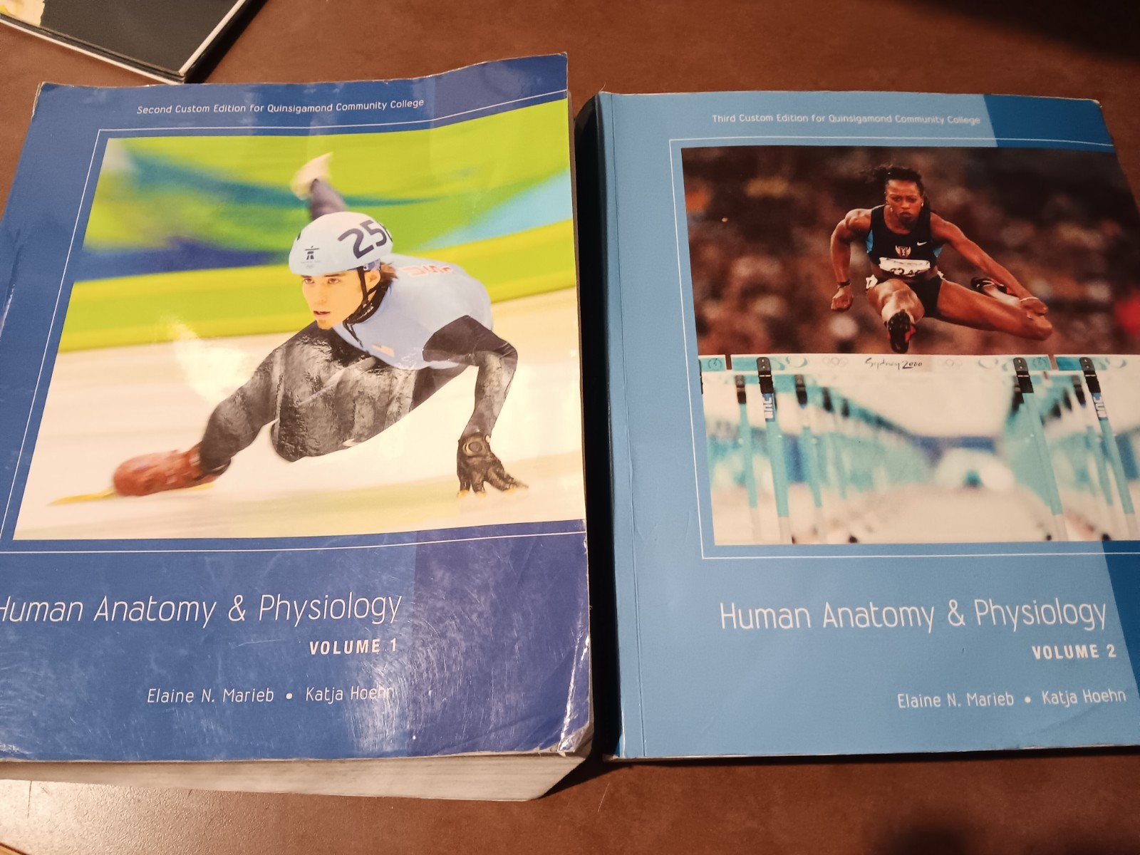 Pearson Human A&P books Vol 1/2, 2nd edititon w/cd rom, & atlas of human body