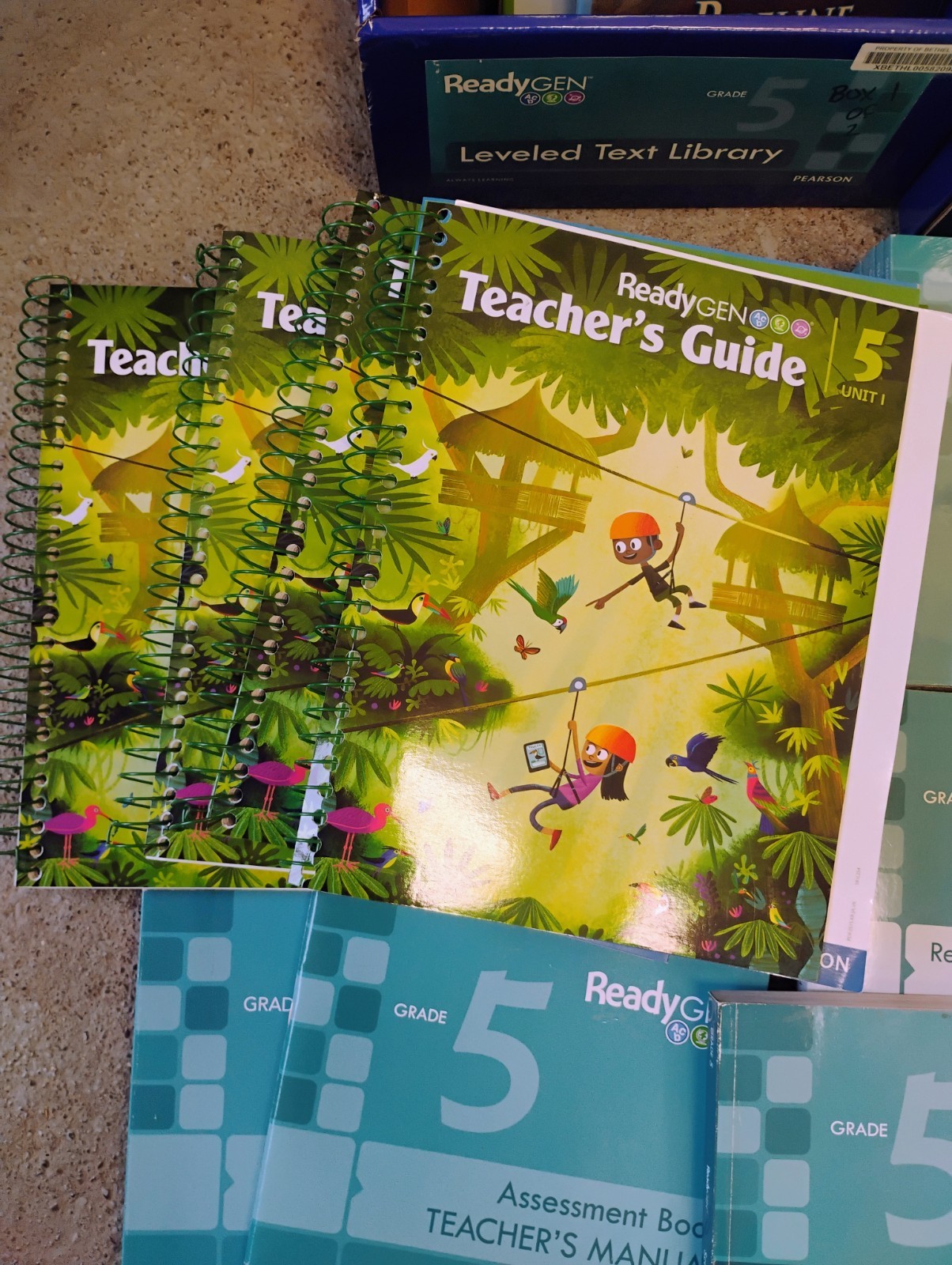Pearson ReadyGEN Grade 5 Teacher’s Edition Guide & Leveled Text Library Set