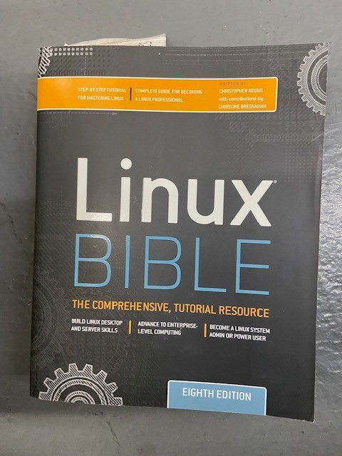 Linux Bible 8th Edition by Christopher Negus and Christine Bresnahan – LIKE NEW
