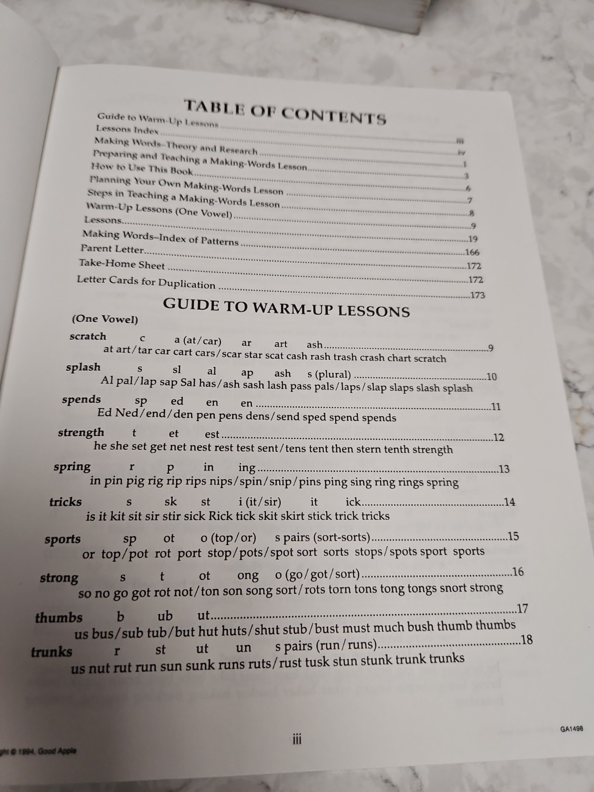 Making Words Good Apple Activity Book for Grades 1-3 by Patricia Cunningham