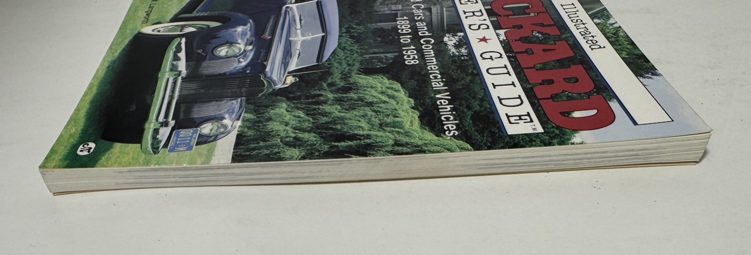 Motorbooks Illustrated Buyer’s Guide Series Illustrated Packard Buyers Guide