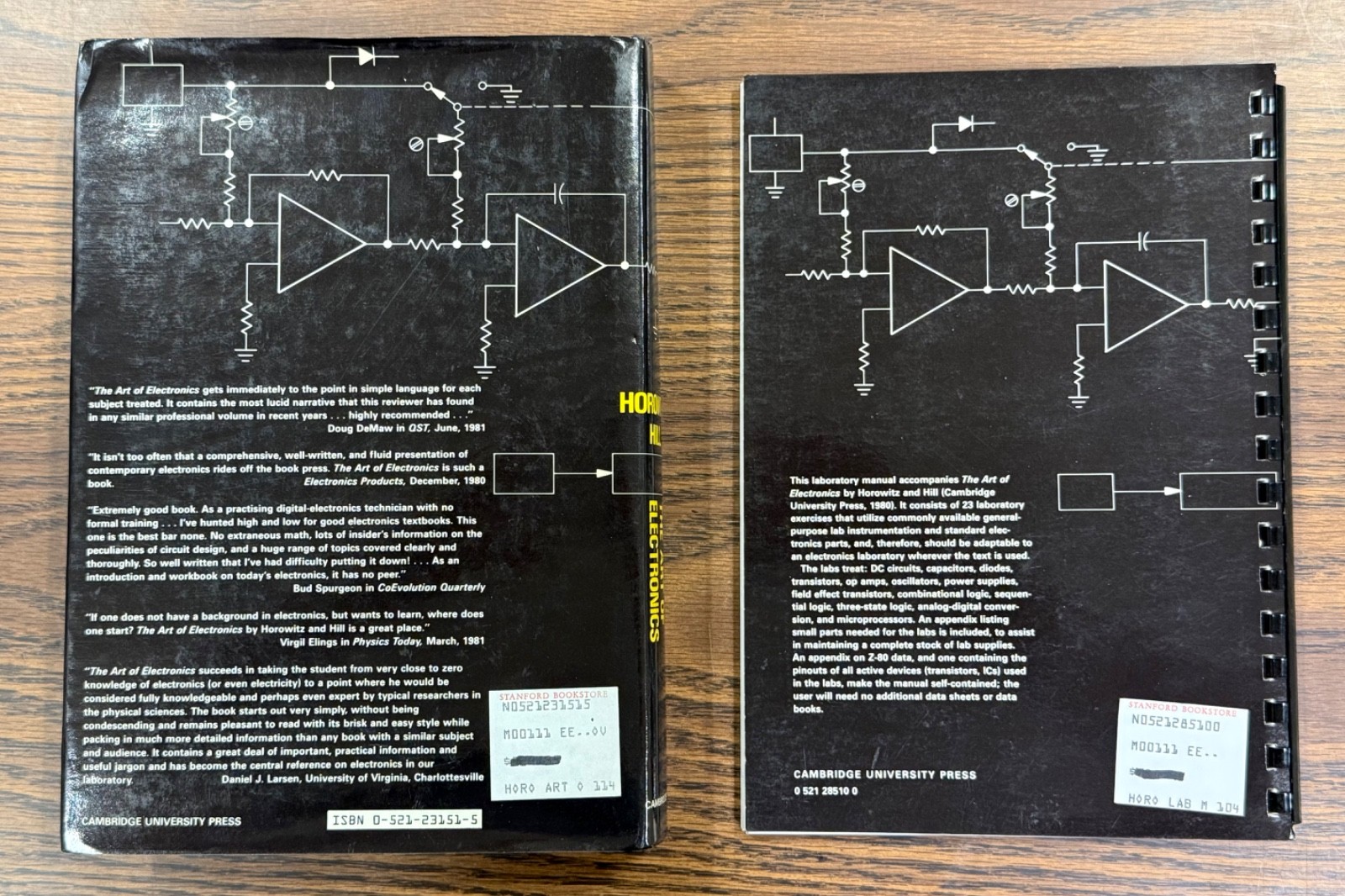 Set: Art of Electronics Text and Laboratory Manual by Horowitz, Hill, & Robinson