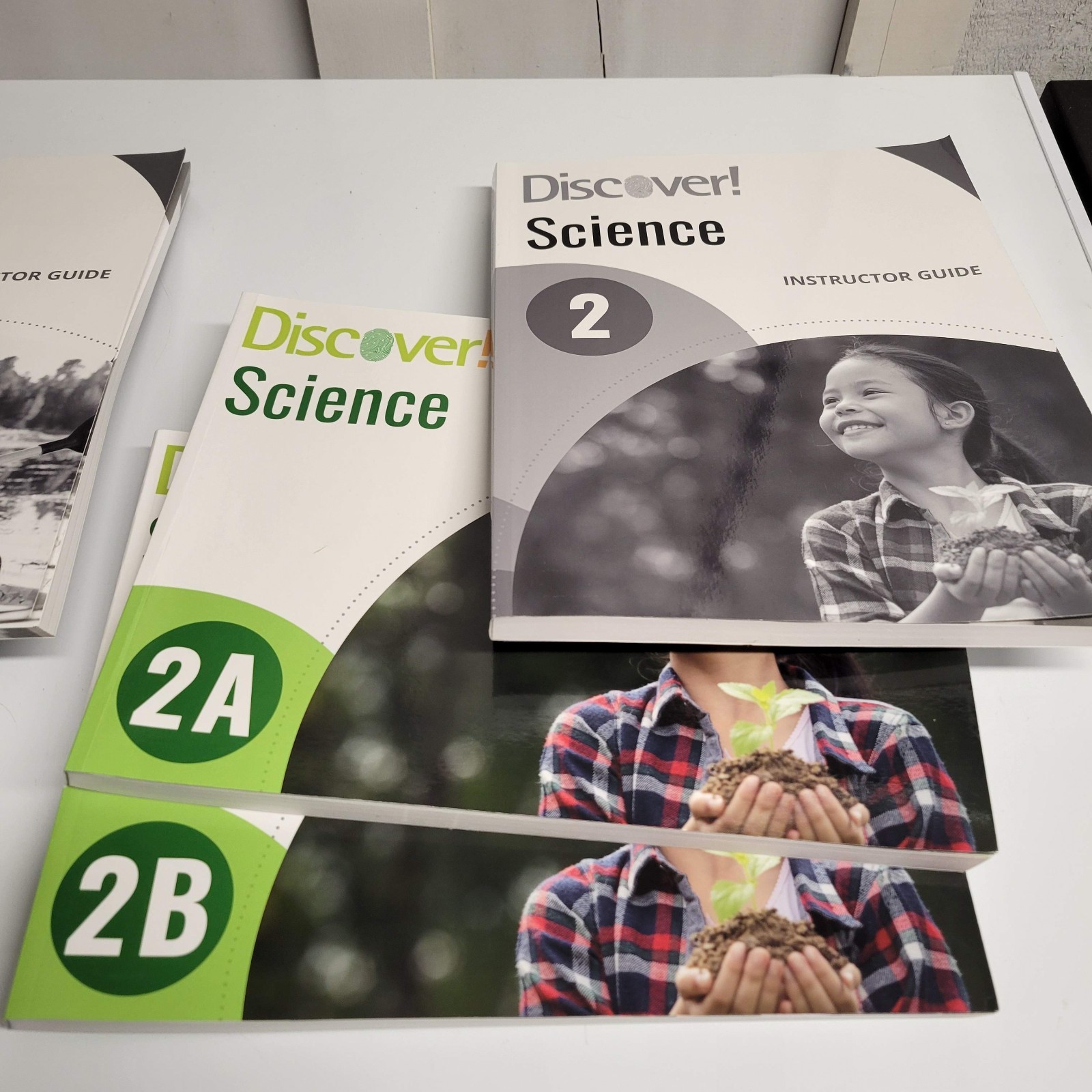 Discover! Science text book set 2A, 2B & 4A, 4B with Instructor Guide