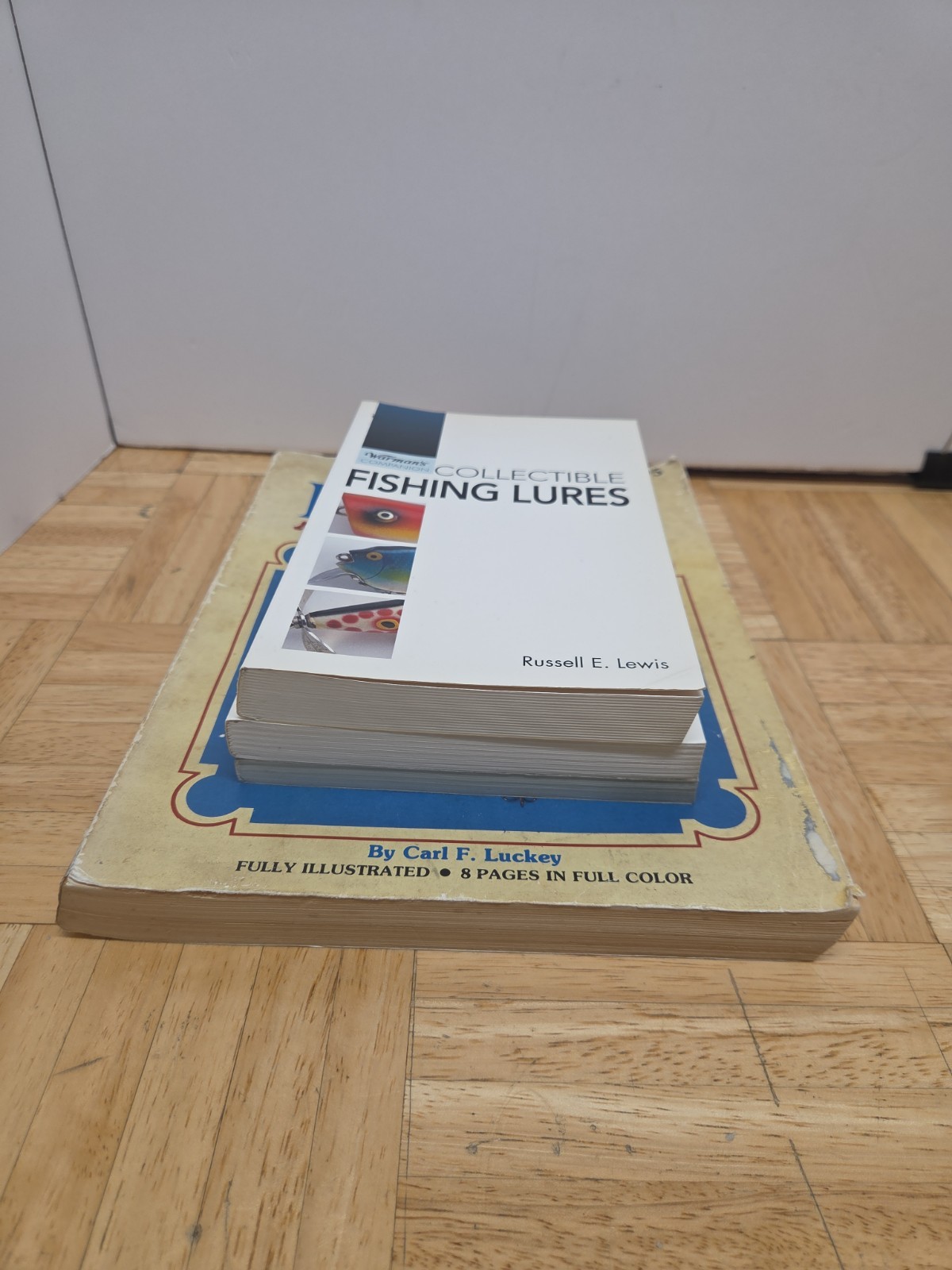 Vintage Fishing Lure & Reel Reference Books Lot (4) ID Value Guides Luckey Lewis