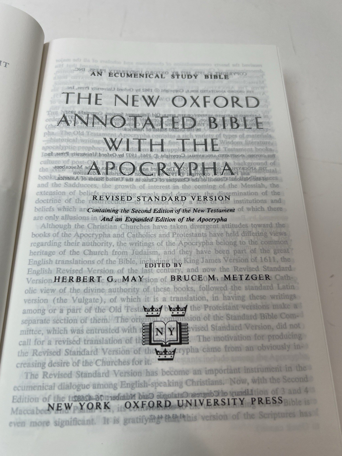 The New Oxford Annotated Bible with the Apocrypha, Revised Standard Version