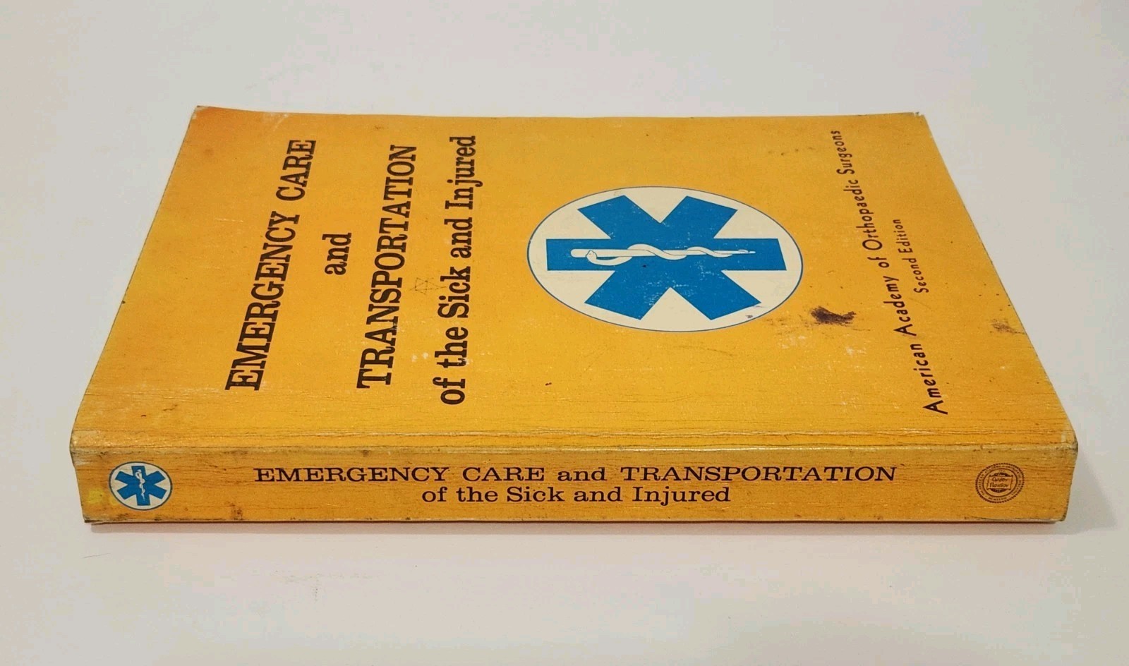 Emergency Care and Transportation of the Sick and Injured 2nd Edition Paperback
