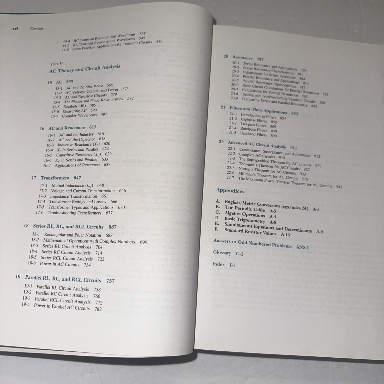 Experiencing Electricity and Electronics Electron Flow Version Mark Hazen 1993