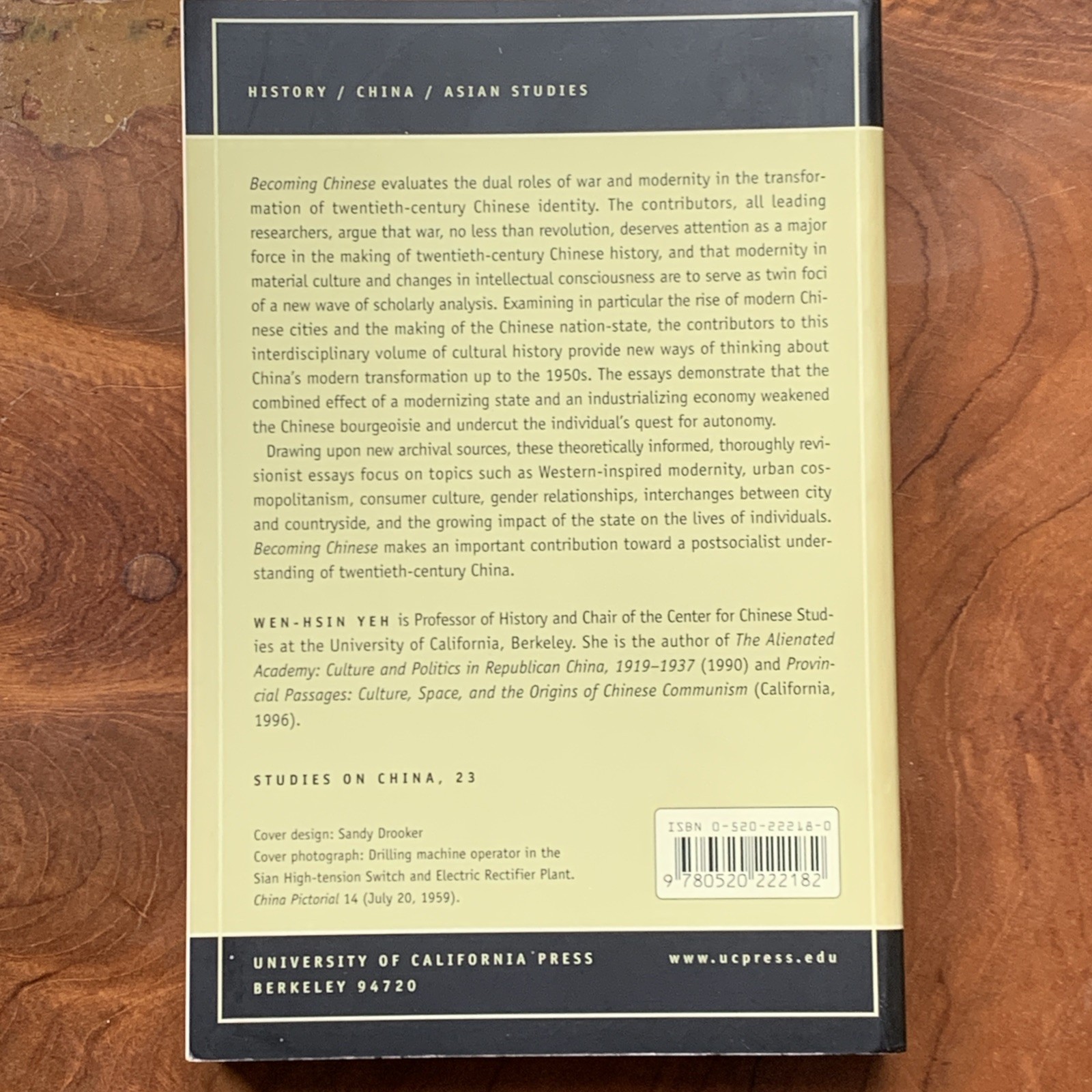Becoming Chinese : Passages to Modernity and Beyond, ed. by Wen-Hsin Yeh