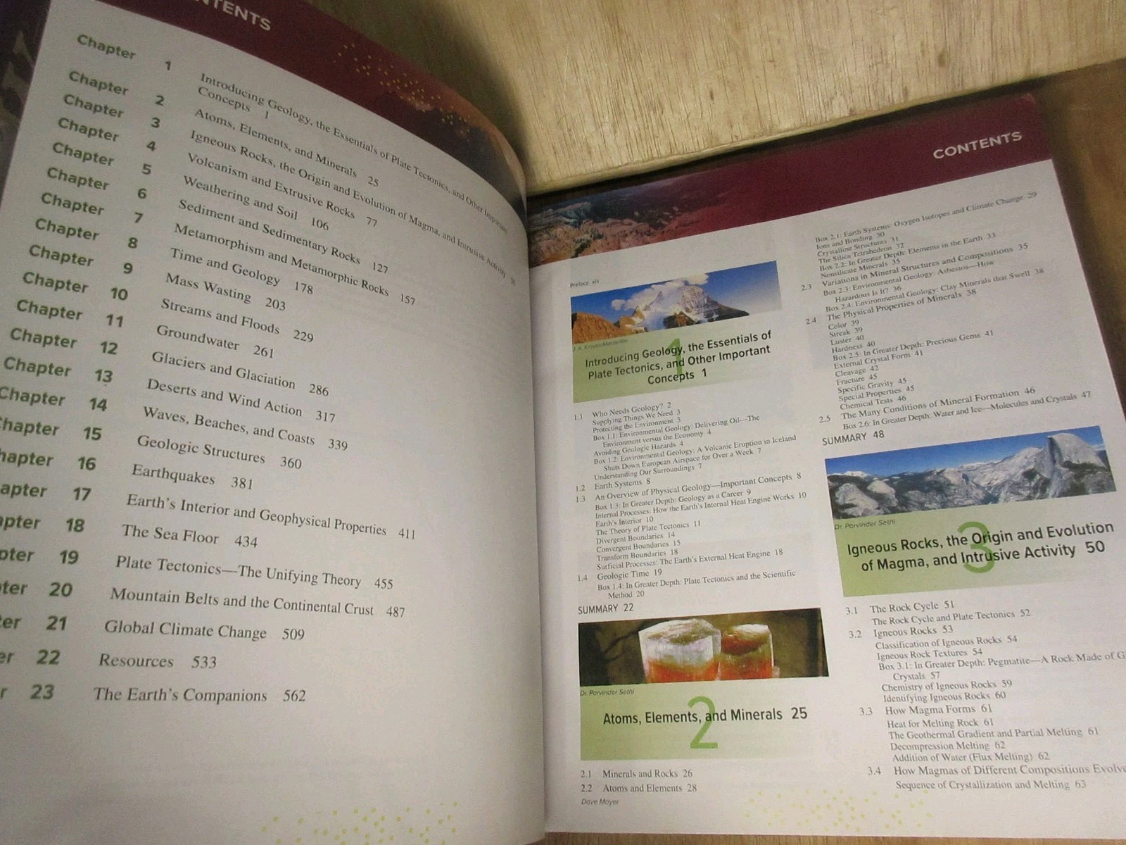 Physical Geology 17th Edition (INTERNATIONAL STUDENT EDITION) BY C. Plummer 2022