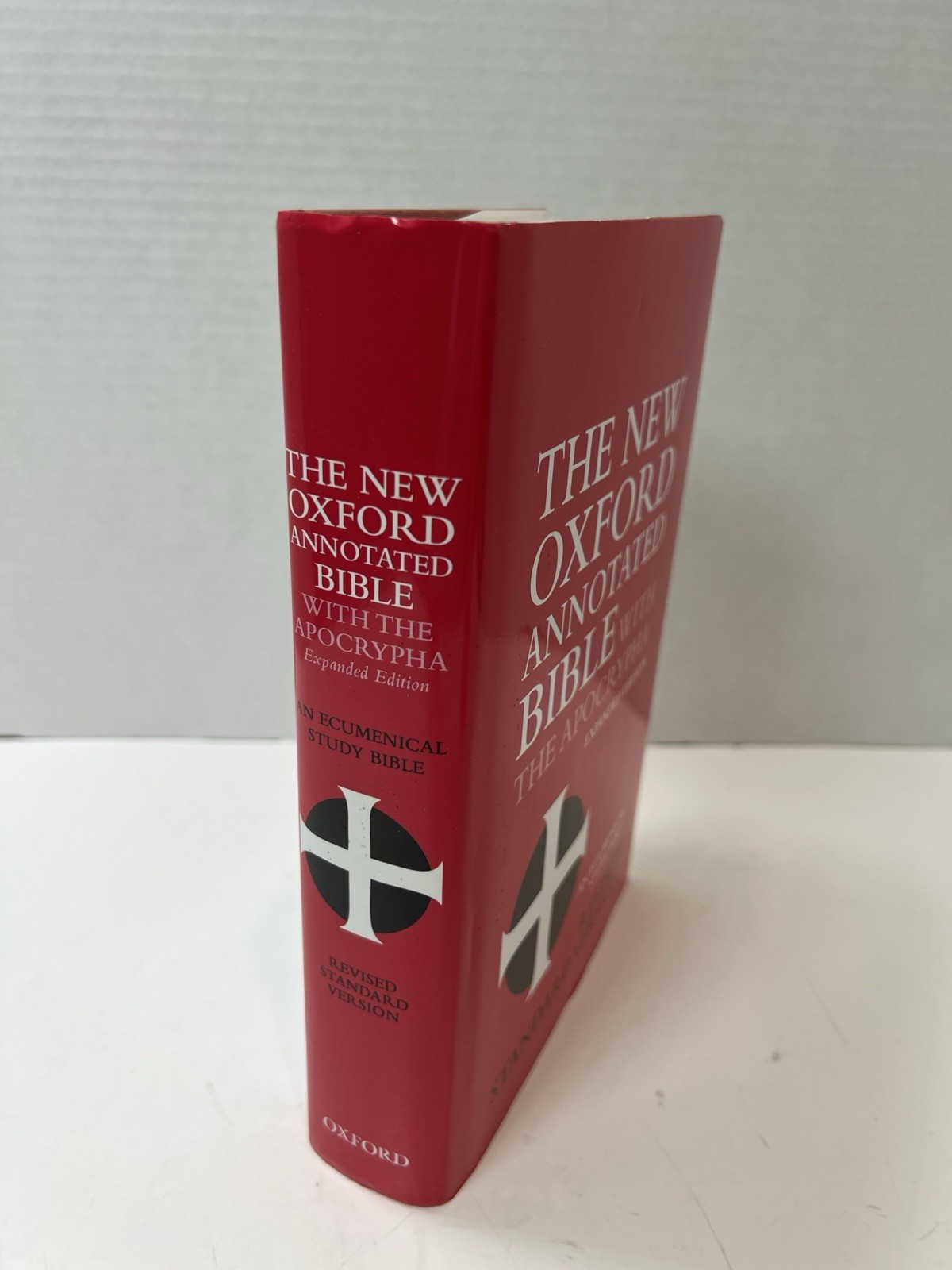 The New Oxford Annotated Bible with the Apocrypha, Revised Standard Version