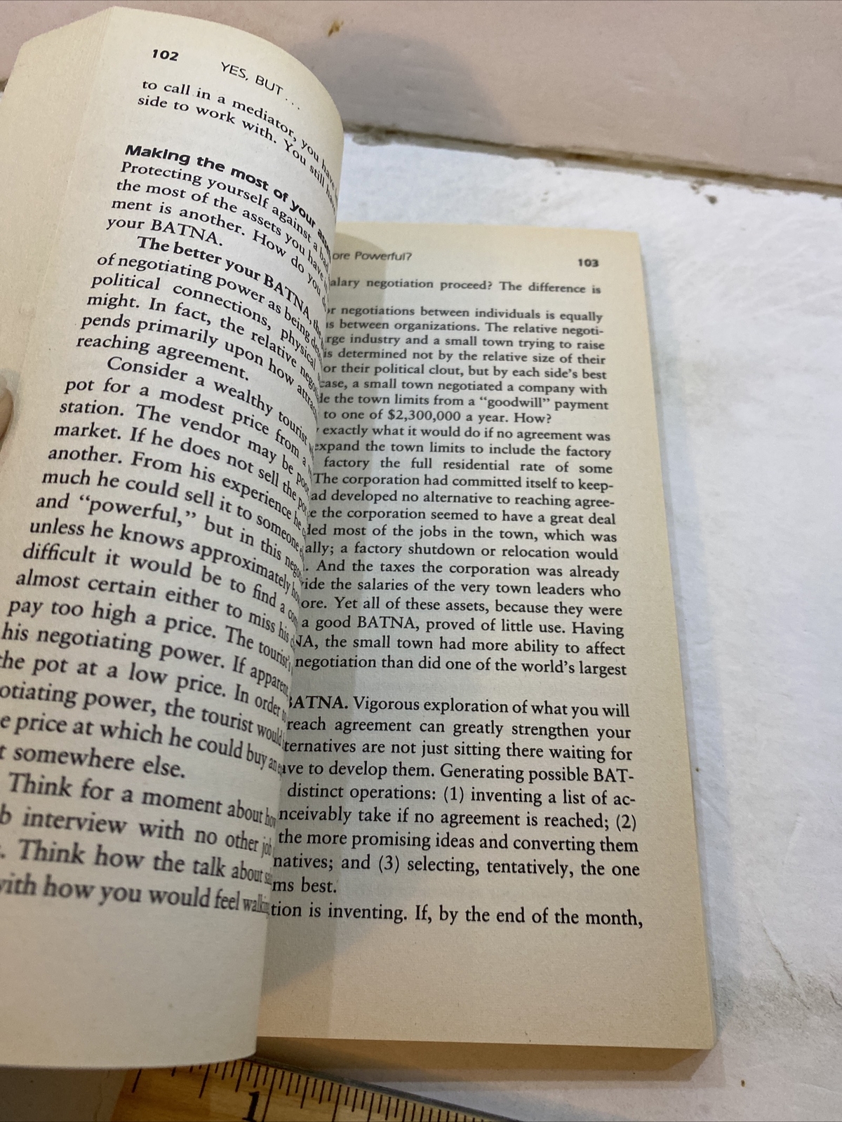 Getting To Yes – Roger Fisher & William Ury (Paperback, 1991)