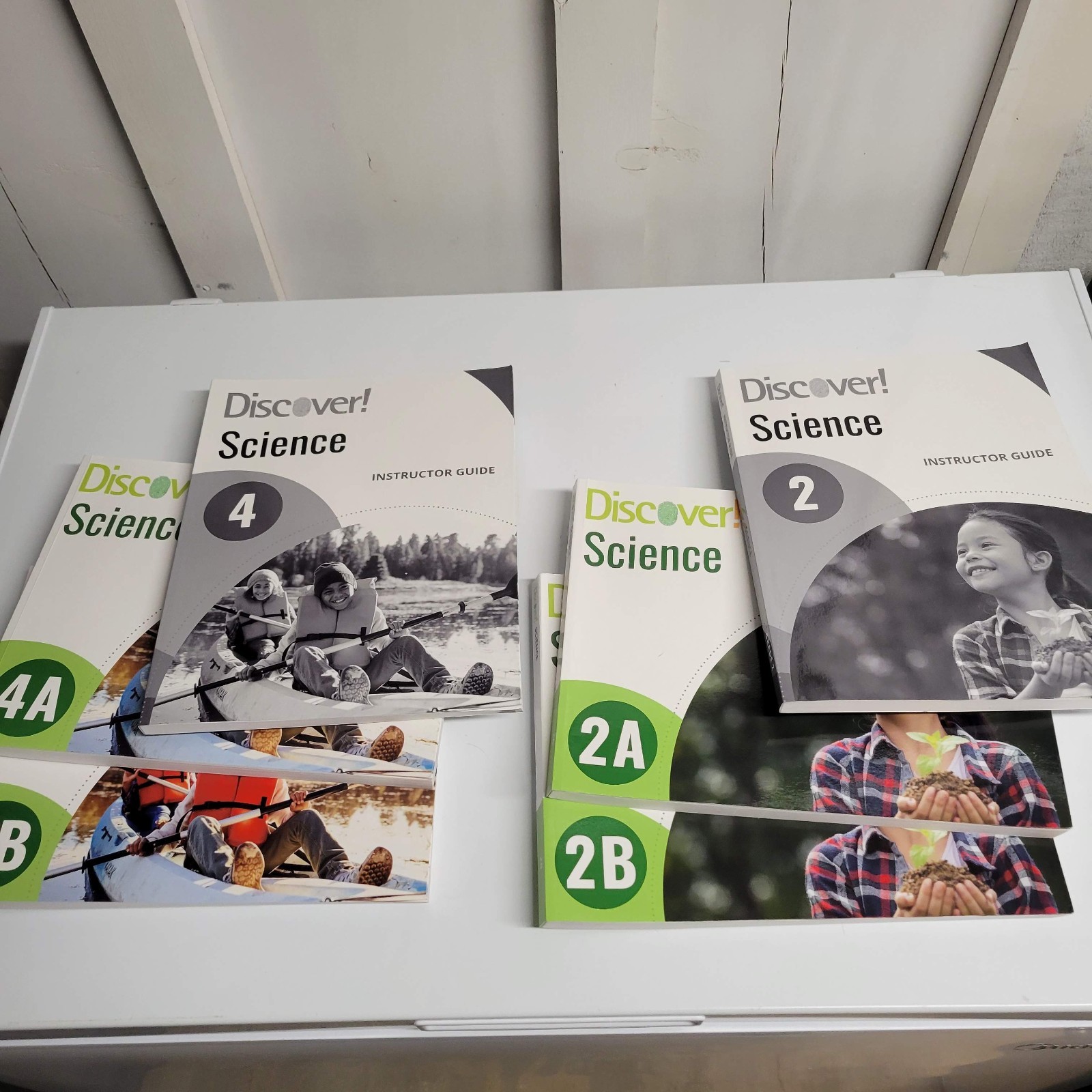 Discover! Science text book set 2A, 2B & 4A, 4B with Instructor Guide