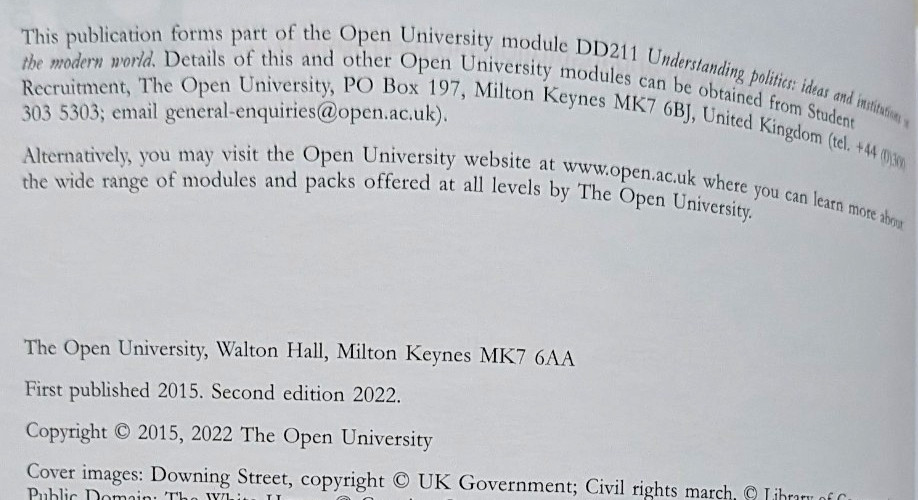 OPEN UNIVERSITY DD211 Understanding politics 2nd edition VERY GOOD CONDITION