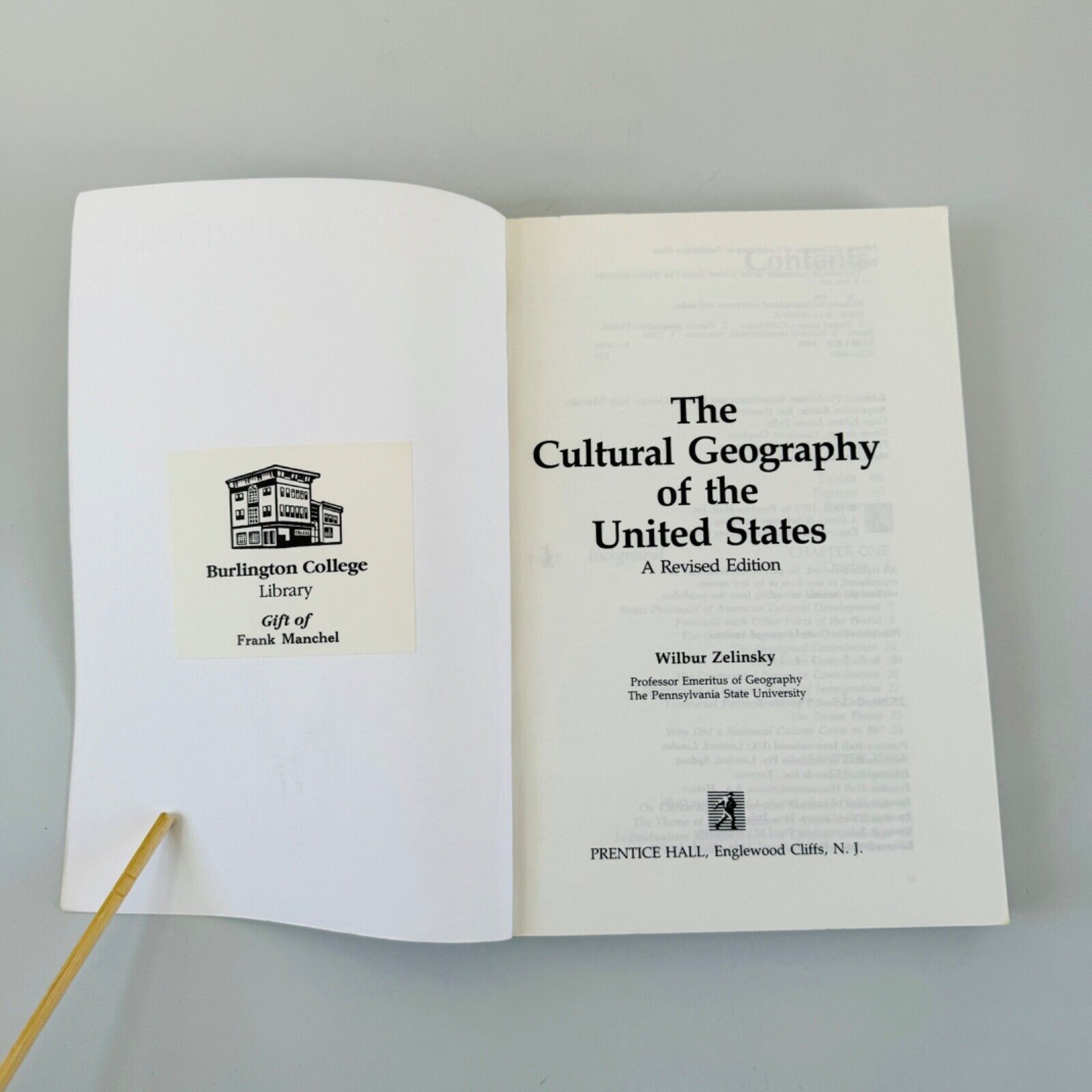 The Cultural Geography of the United States – Zelinsky (1992) Paperback Revised
