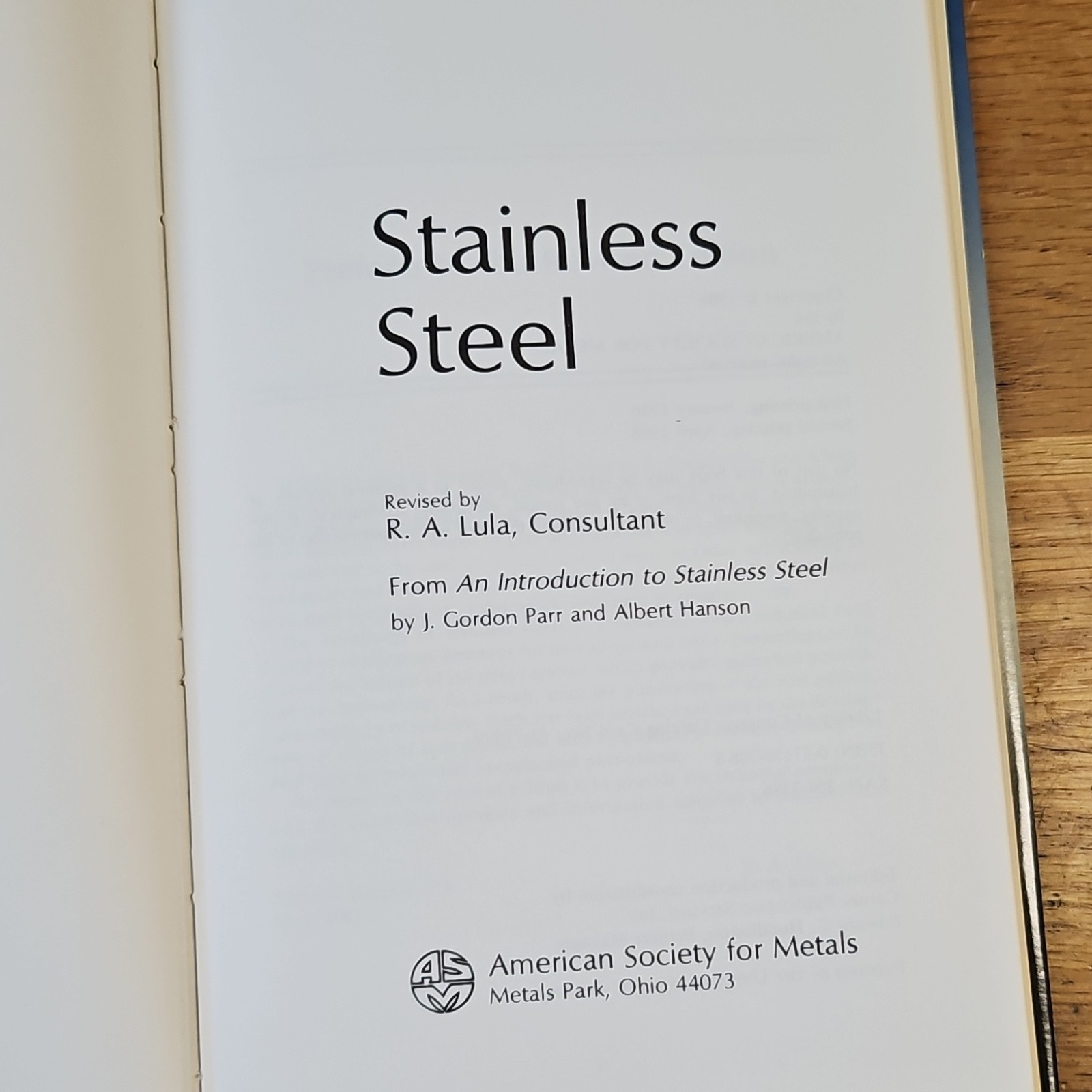 Stainless Steel R. A. Lula American Society for Metals HC Metallurgy 1986