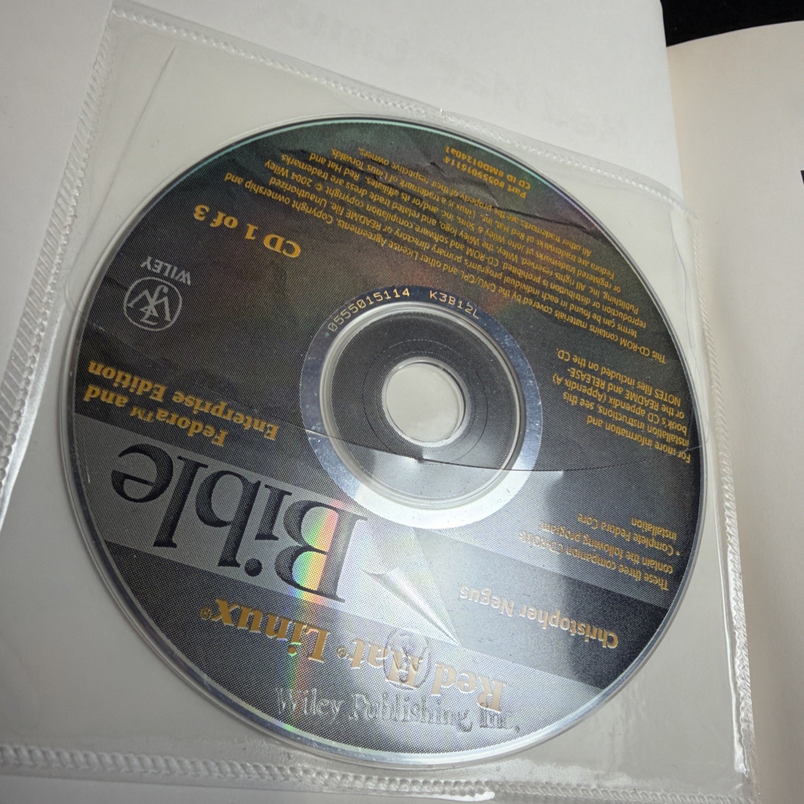 Bible Ser.: Red Hat Linux by Christopher Negus (2003, Trade Paperback)