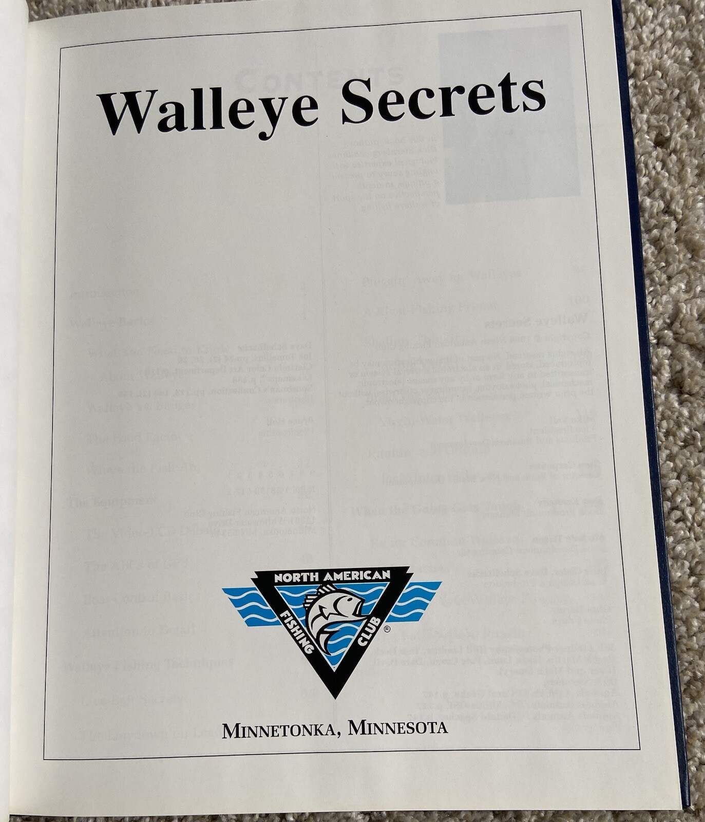 NAFC North American Fishing Club Catch Walleye Secrets Book Sports NM 1998 📕