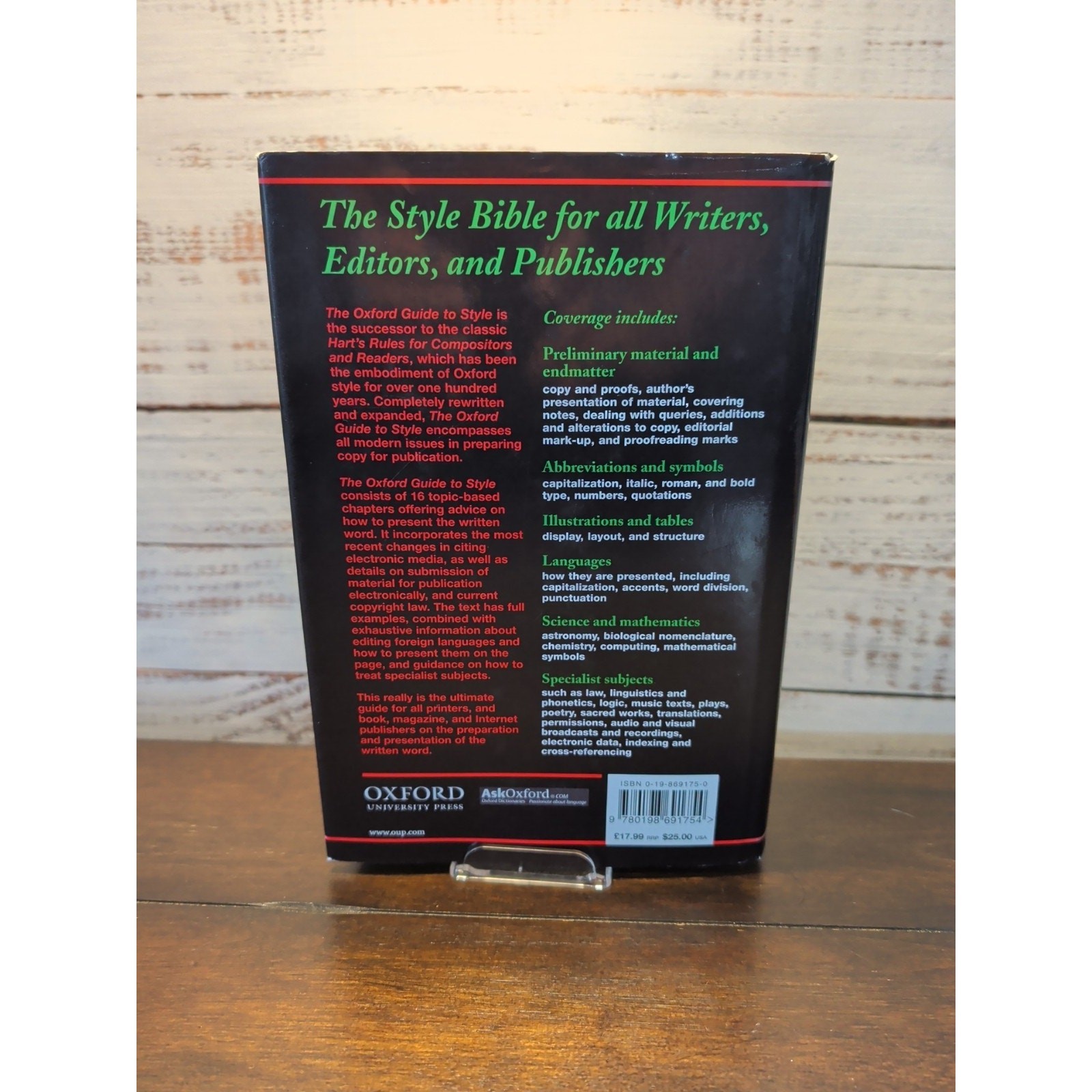The New Oxford Style Manual by Oxford University Press