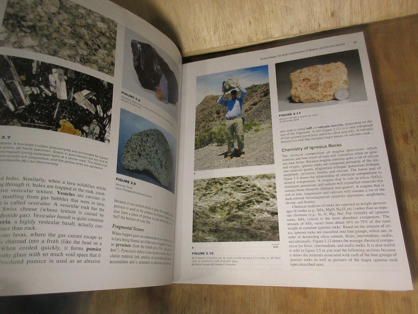 Physical Geology 17th Edition (INTERNATIONAL STUDENT EDITION) BY C. Plummer 2022