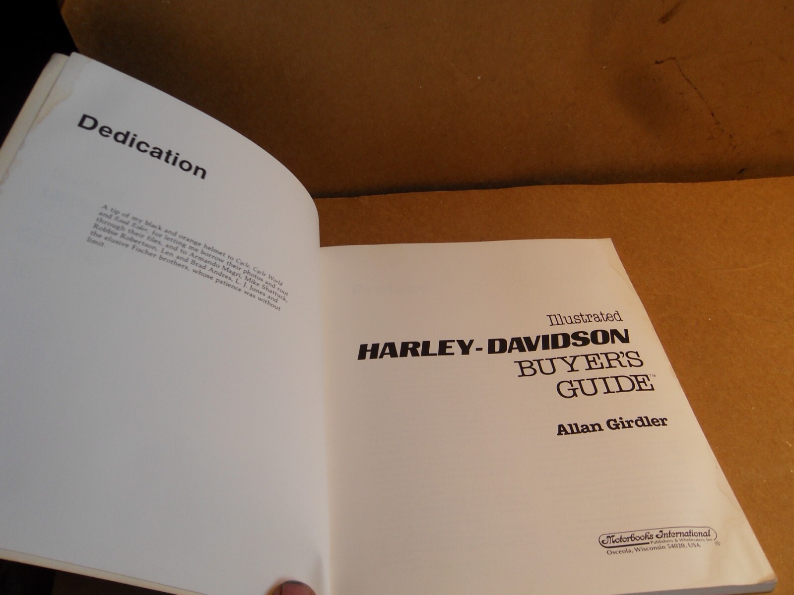 Illustrated HARLEY DAVIDSON Buyer’s Guide by Allan Girdler (1986 Paperback)