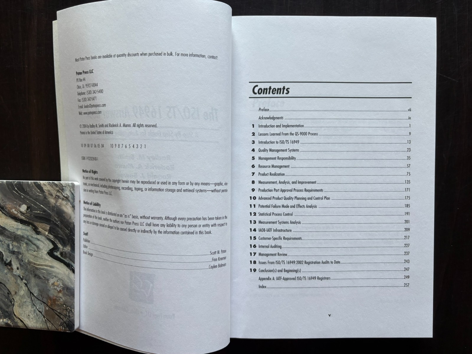 The ISO/TS 16949 Answer Book by Roderick A. Munro pb business automotive