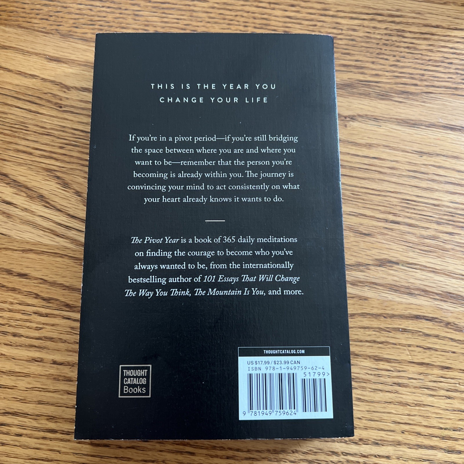 Pivot Year by Brianna Wiest (2023, Trade Paperback)