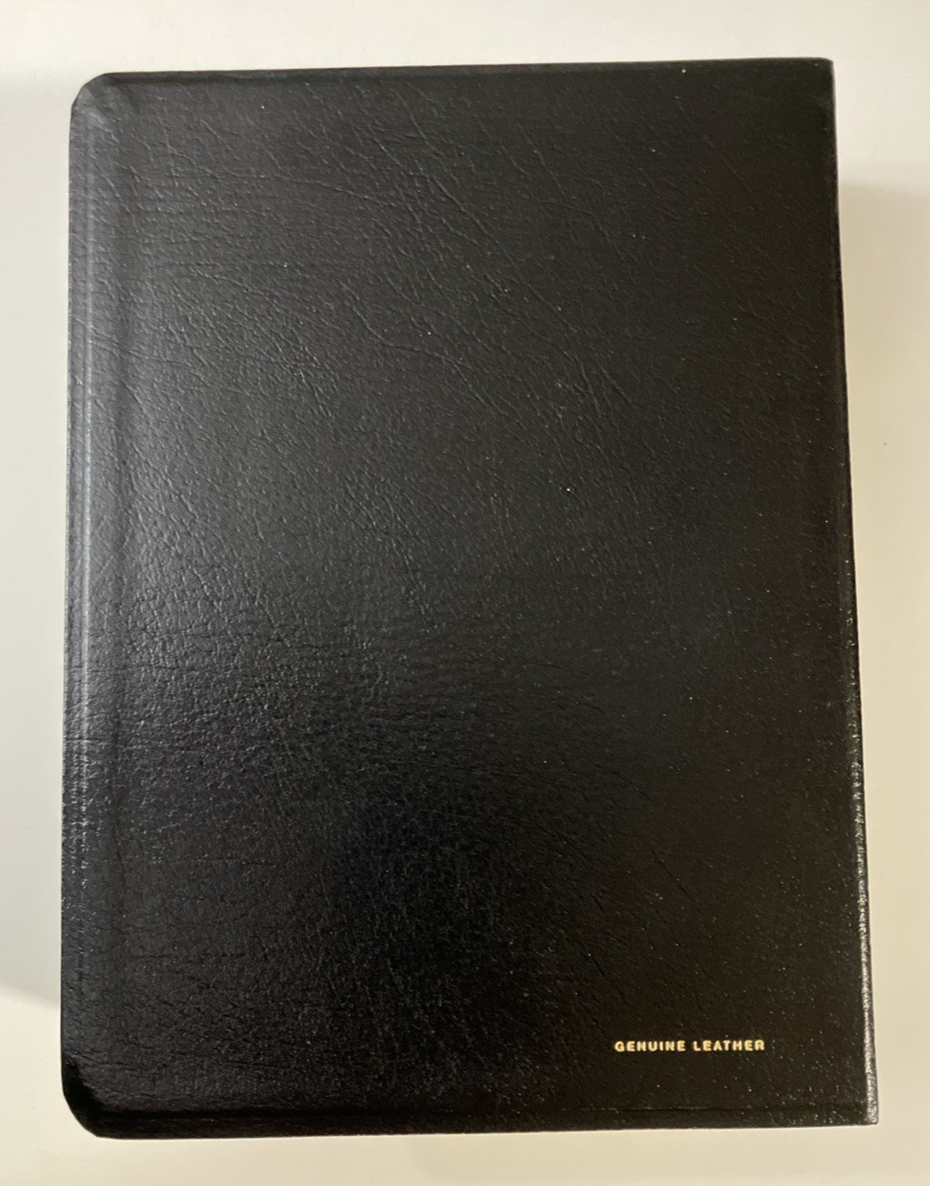New Oxford Annotated Bible with the Apocrypha, NRSV. 3rd Edition. Leather. 9714A