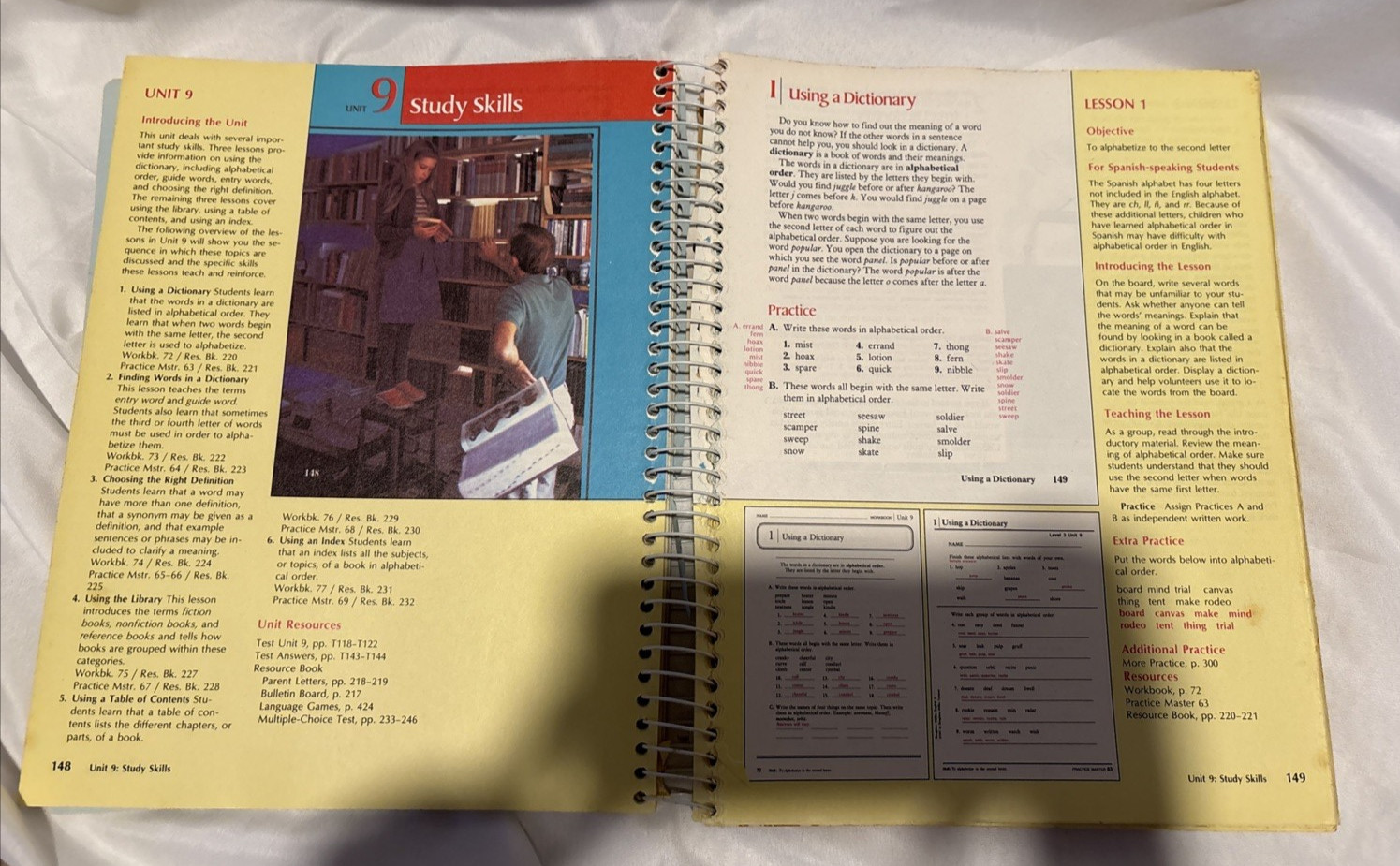 English Houghton Mifflin Teachers Edition K-8th Grade Level 3 Spiral Book