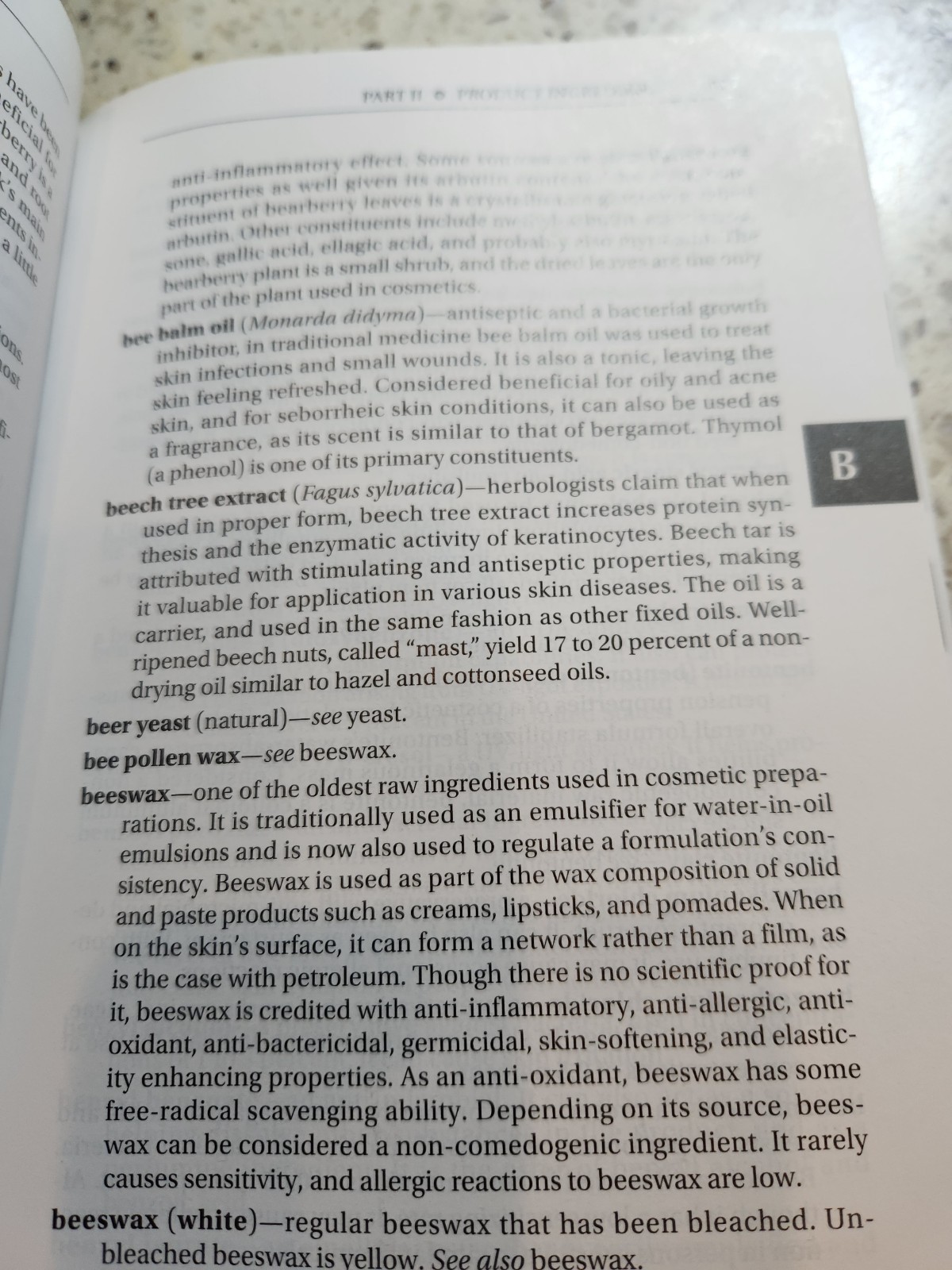 Milady Skin Care and Cosmetic Ingredients Dictionary by DiNardo & Michalun PB
