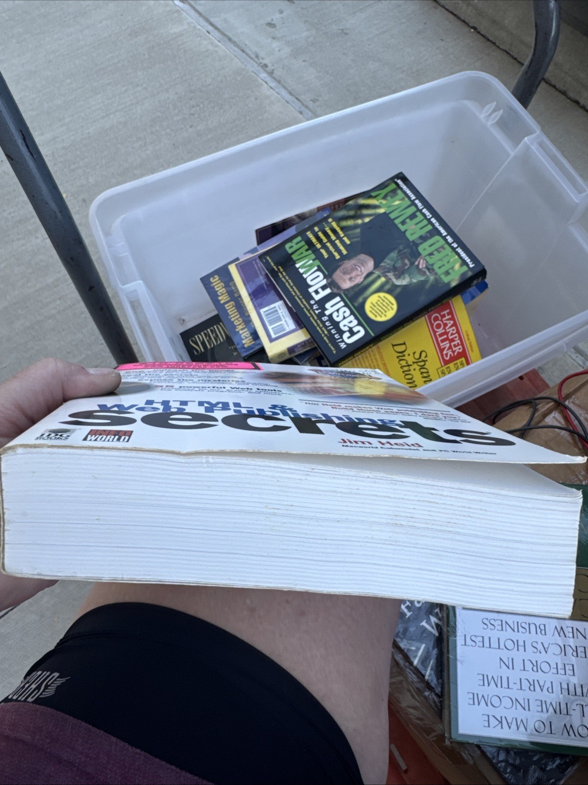 HTML and Web Publishing Secrets by Jim Heid and Dan P. Sydow (1998, Trade..(JA)