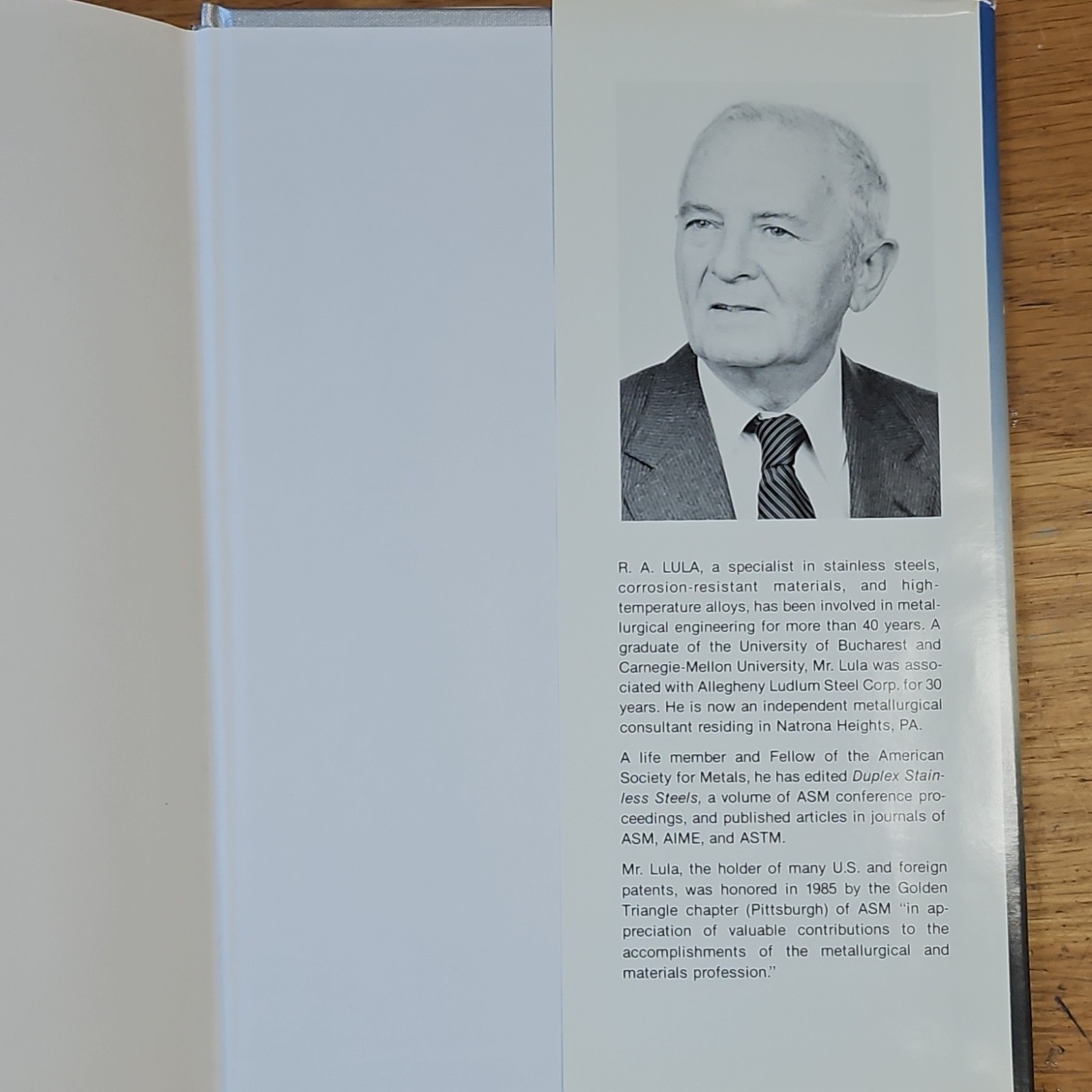 Stainless Steel R. A. Lula American Society for Metals HC Metallurgy 1986