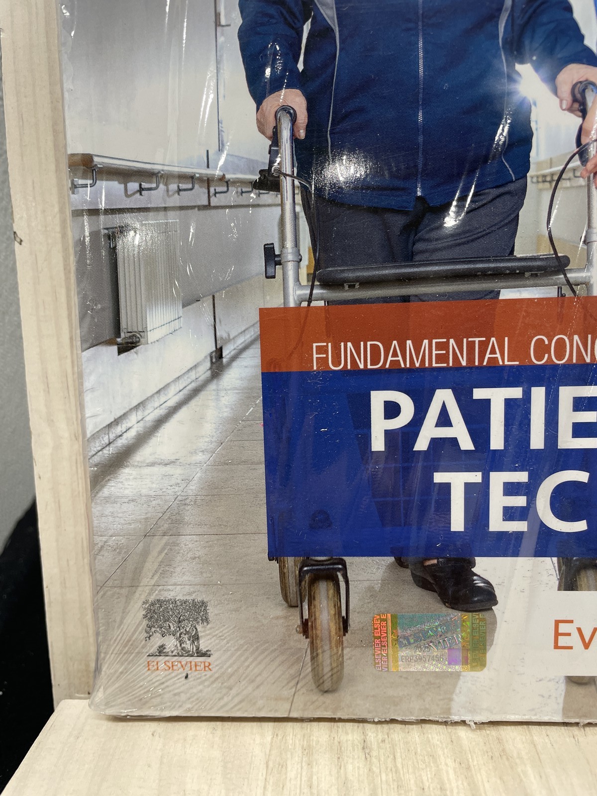 Fundamental Concepts and Skills for the Patient Care Technician 2E Elsevier PB