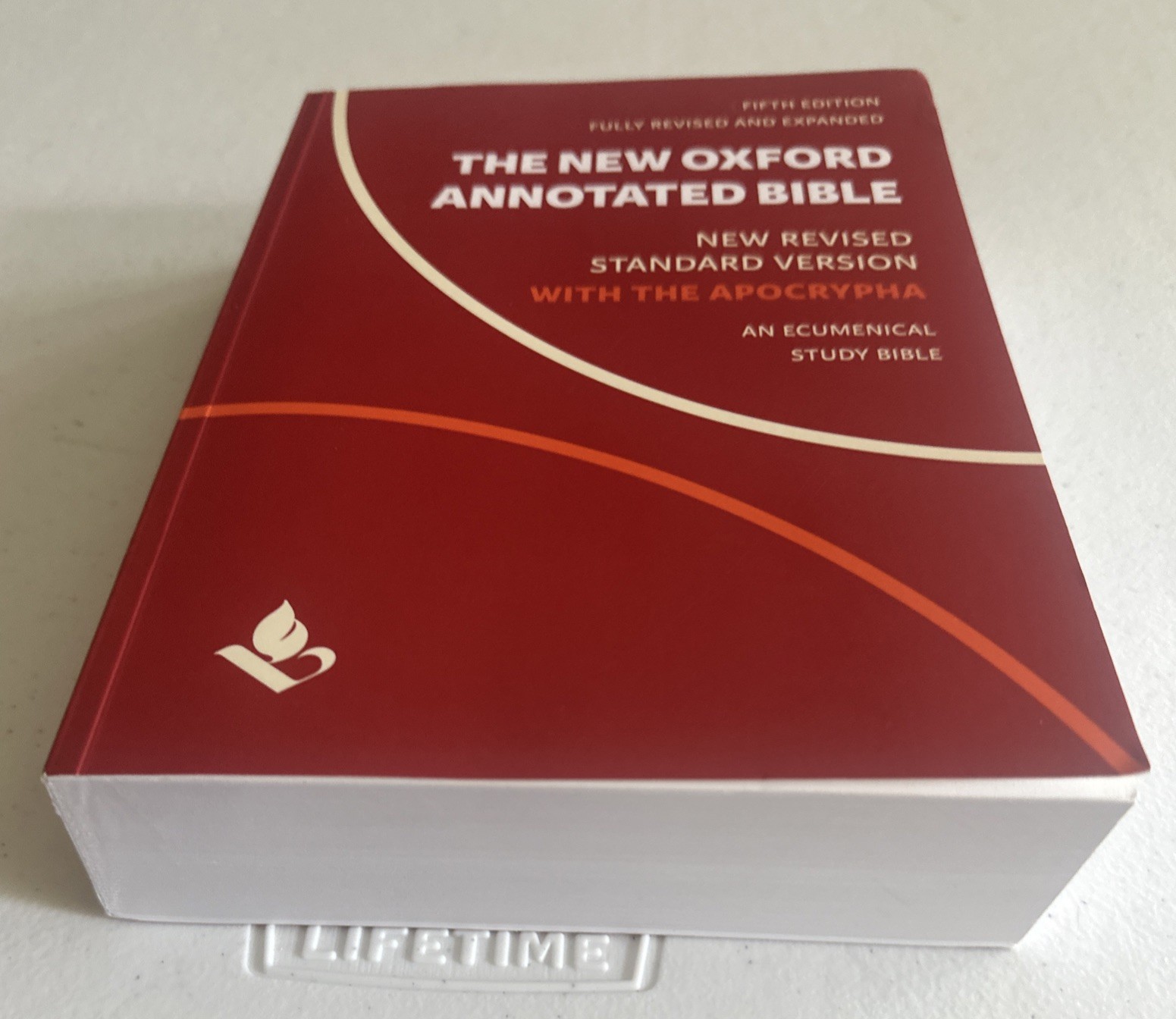 New Oxford Annotated Bible with Apocrypha Fully New Revised Standard 5th Edition