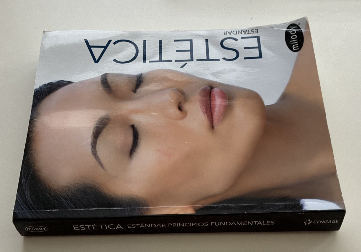 Milady Estetica Estandar Principios Fundamentales Spanish 12th Ed Textbook