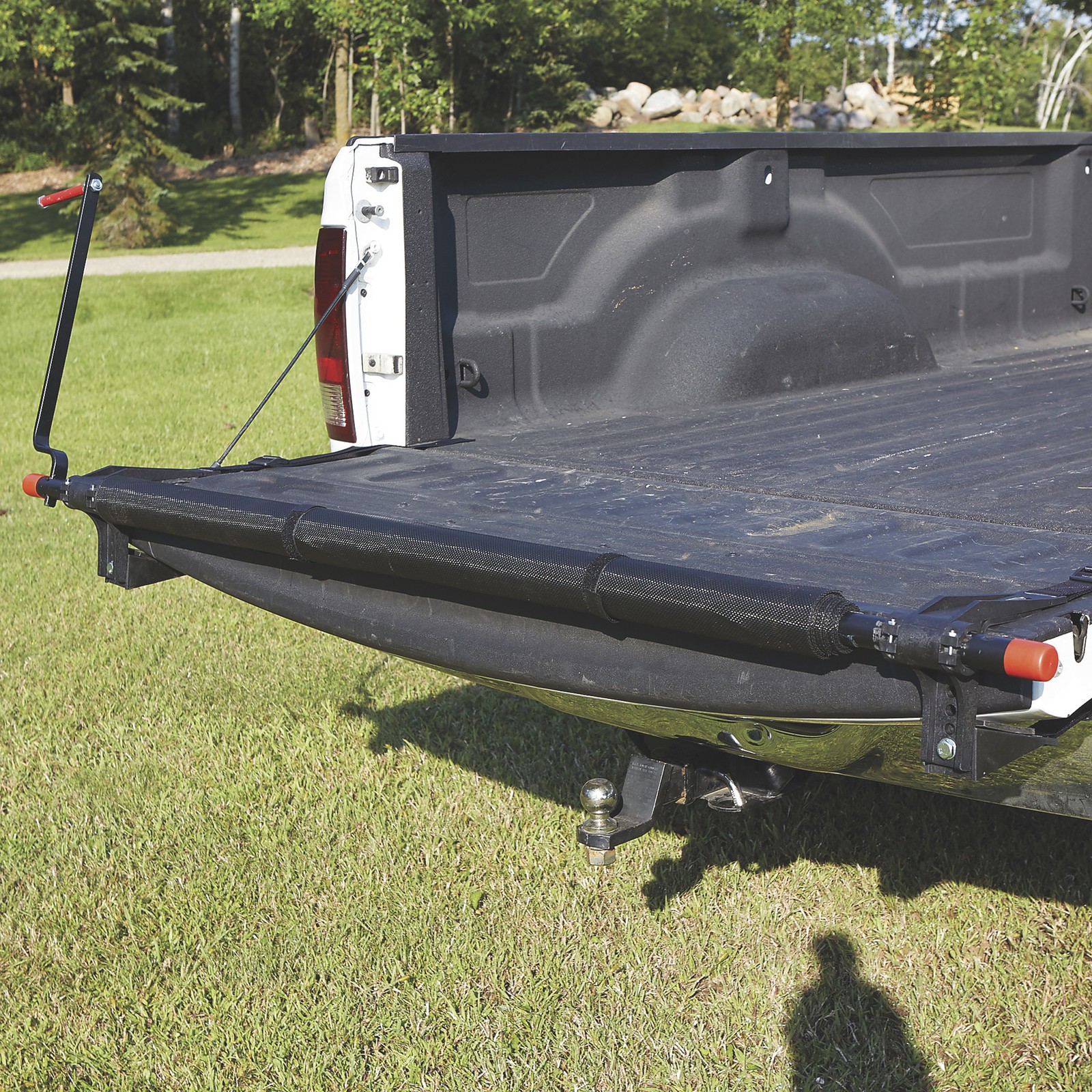 Boxer Truck Bed Cargo Unloader, 1-Ton Capacity