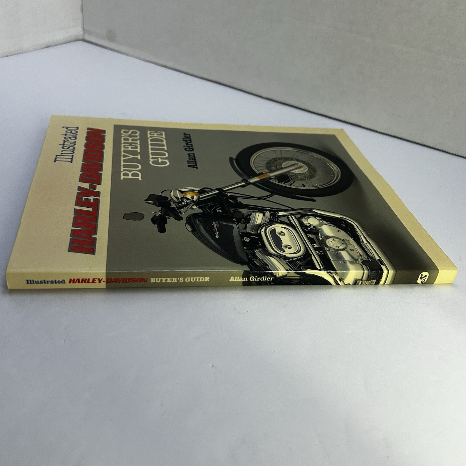 Harley-Davidson Buyer’s Guide Illustrated by Girdler, Allan Softback Book
