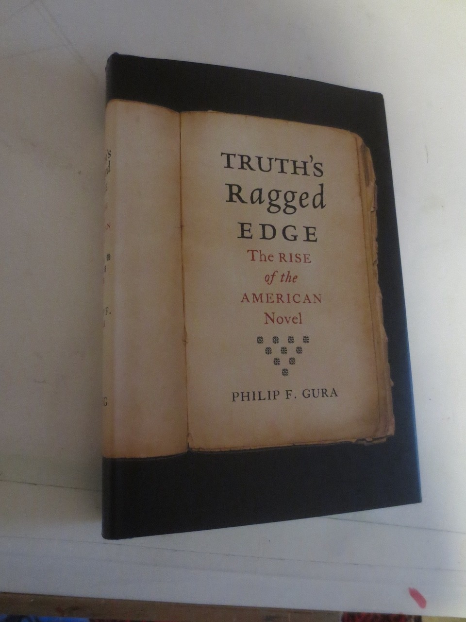 BOOK LOT: «TRUTH’S RAGGED EDGE» AND WRITING ESSAYS ABOUT LITERATURE
