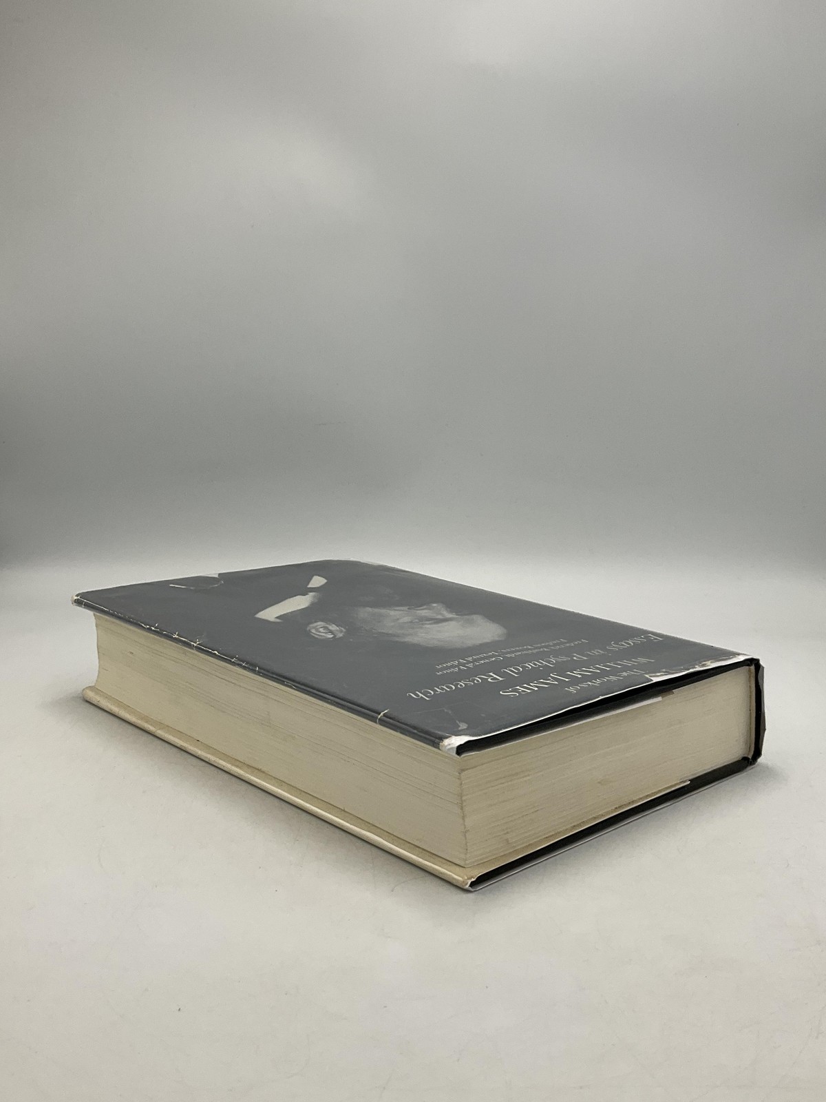 Essays In Psychical Research William James Harvard HC DJ Black 1986 USA